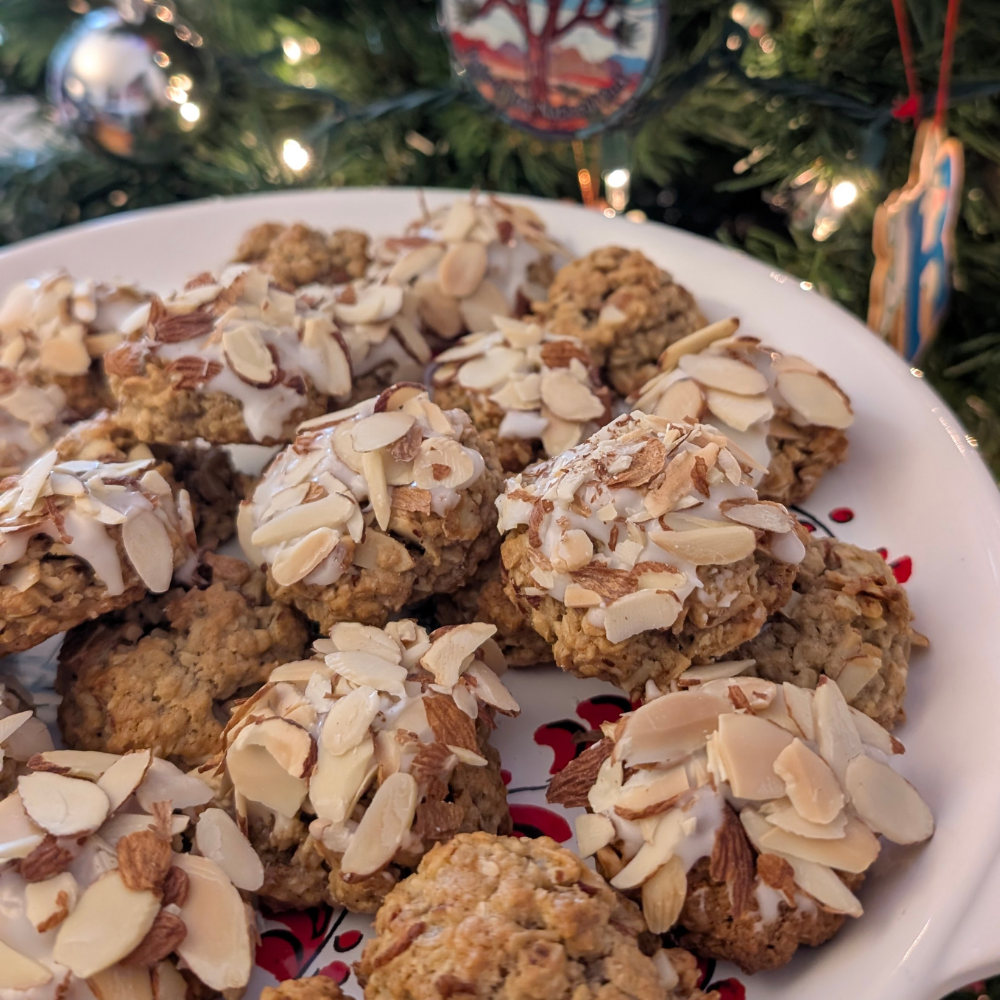 Oatmeal Cookies with Toasted Almonds (Uncle John’s Christmas Cookies Pt. VI)